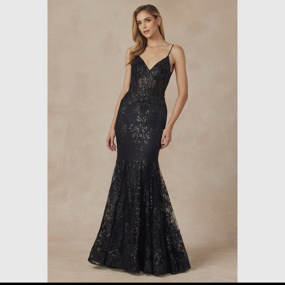 BEAUTIFUL MERMAID DRESS
